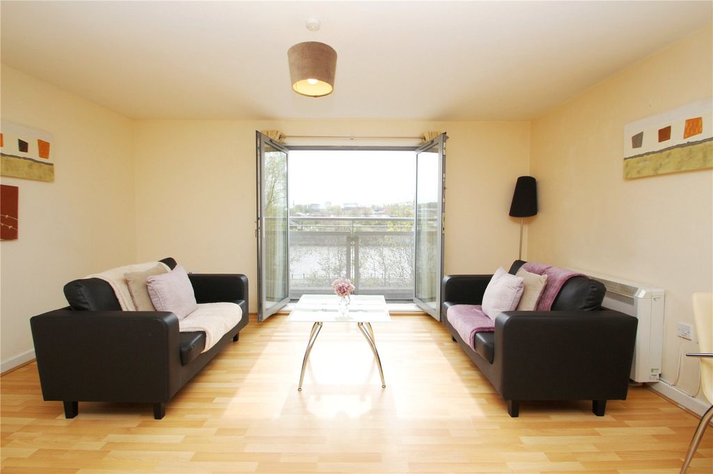 Property photo 1 of 8 Picture No. 04