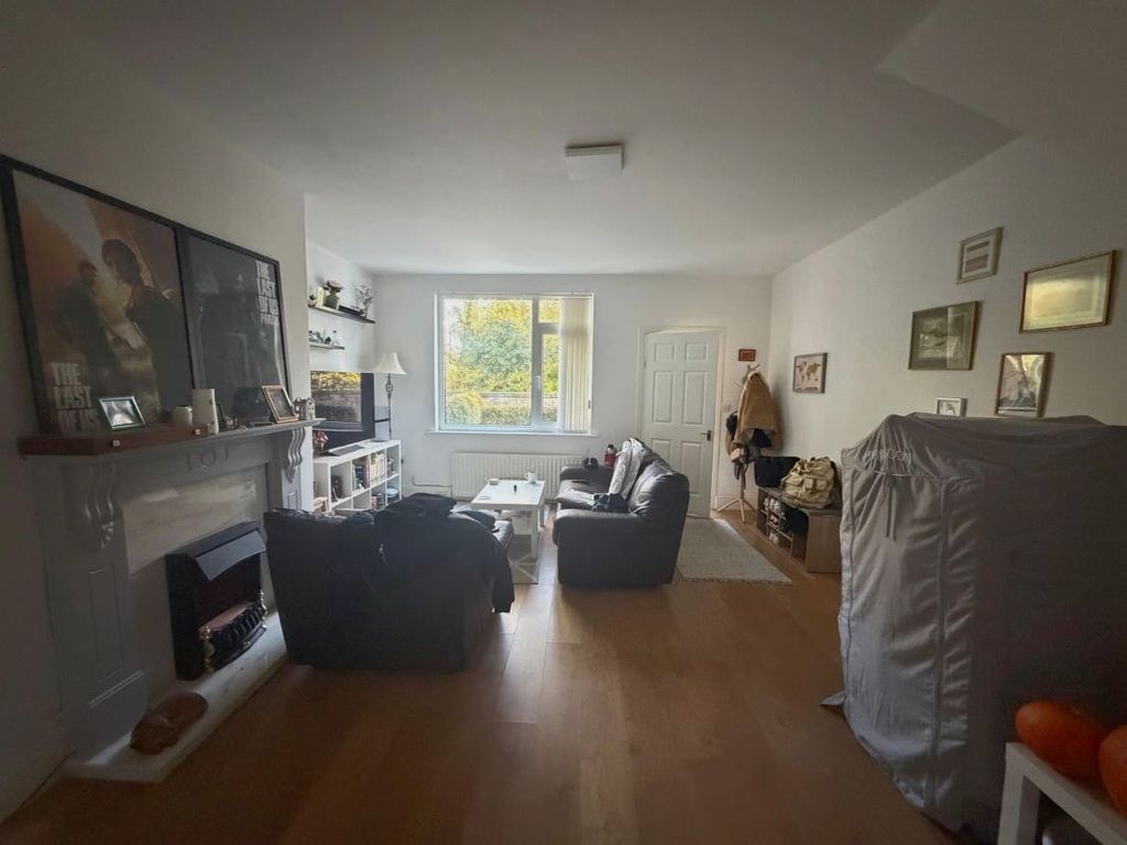 Property photo 2 of 10 Image 2