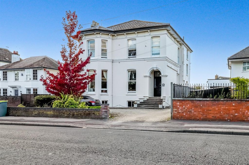 Property photo 1 of 35 Ext.Jpg