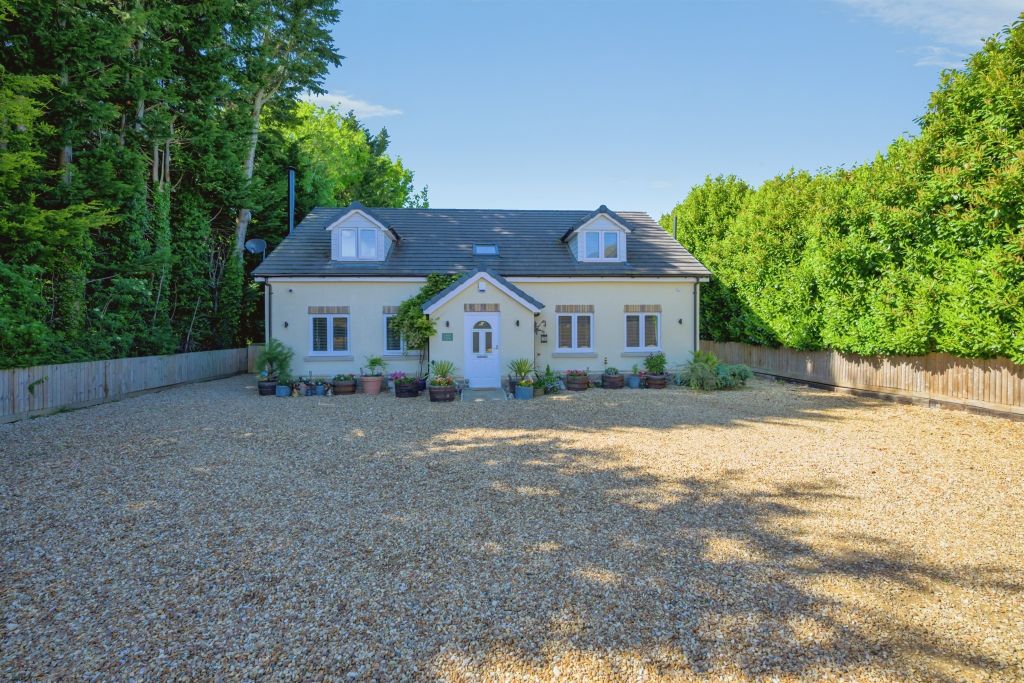 Property photo 1 of 24