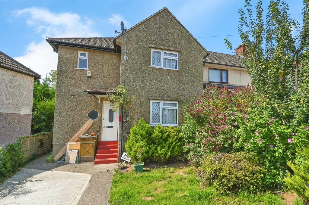 Property photo 1 of 18