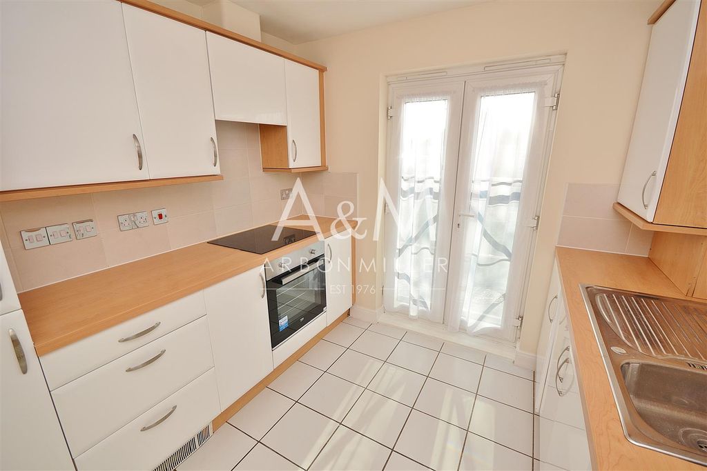 Property photo 3 of 12 Dsc_0160W.Jpg