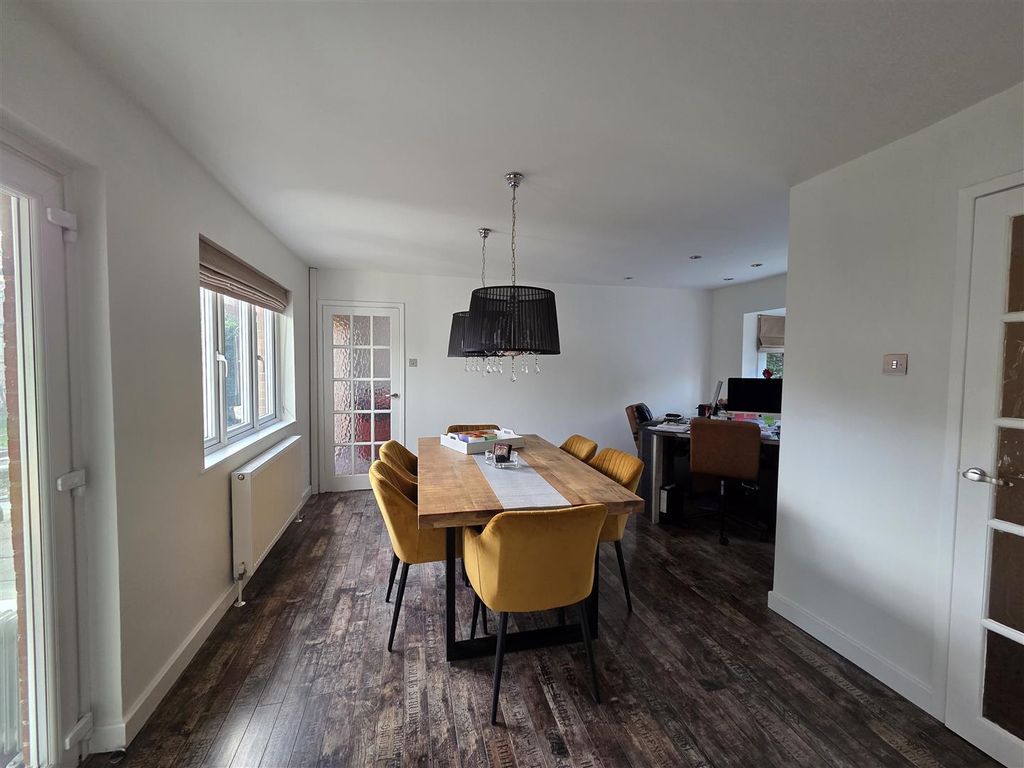 Property photo 3 of 25 20251210_105749.Jpg