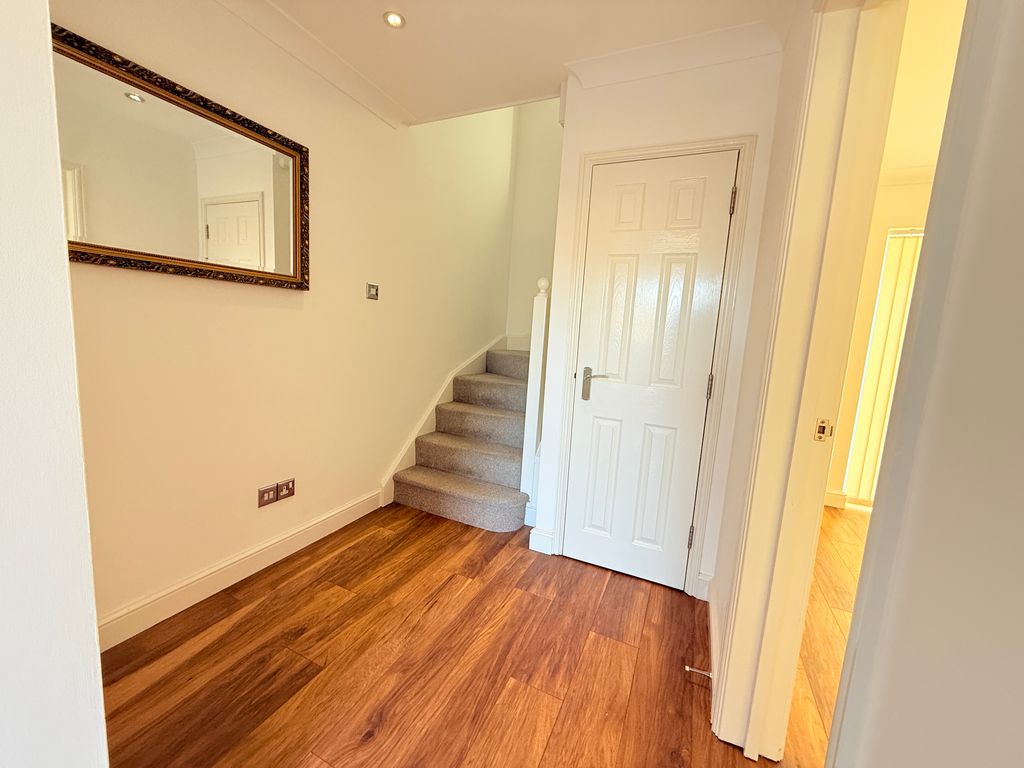 Property photo 2 of 22 Hall