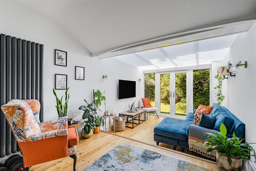 Property photo 2 of 9 13_79549.Jpg