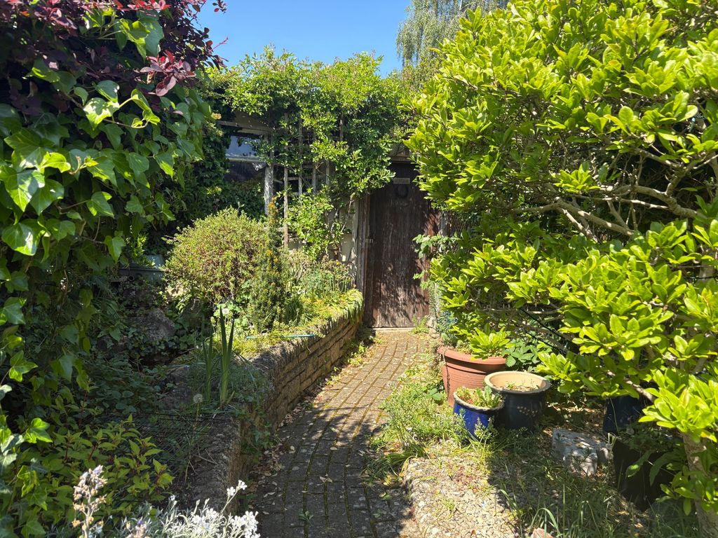 Property photo 3 of 8 Picture No. 03