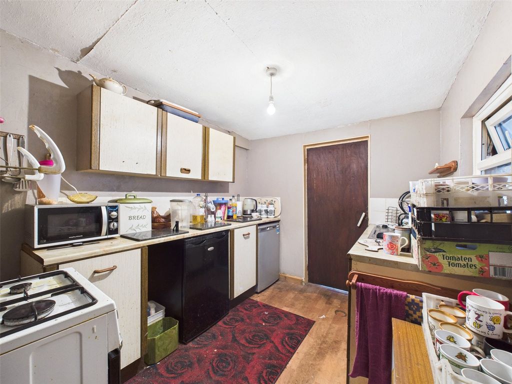 Property photo 3 of 15 Picture No. 06
