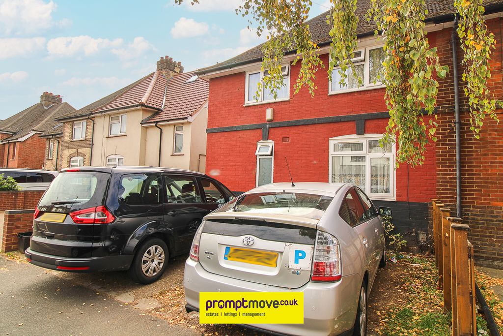 Property photo 2 of 12 Na