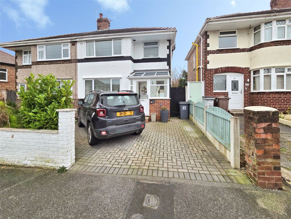 Property photo 1 of 18 Front