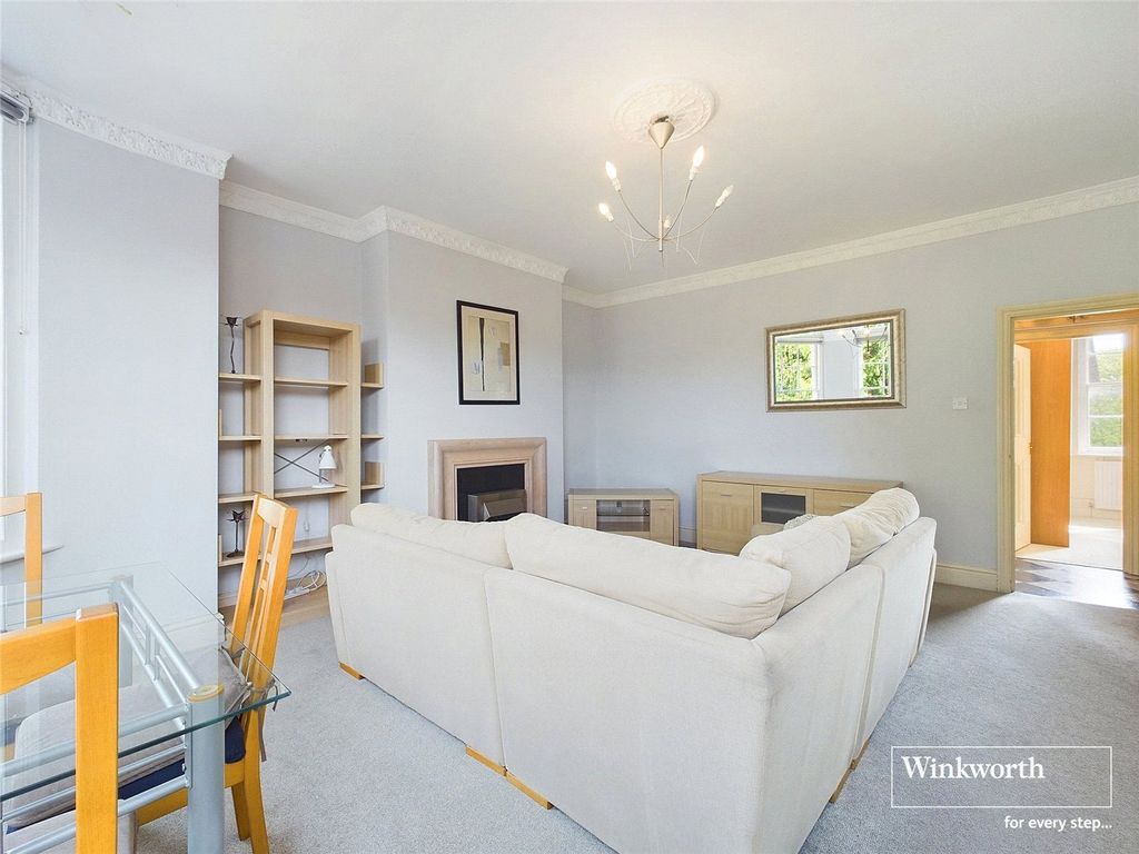 Property photo 3 of 10 Picture No. 14