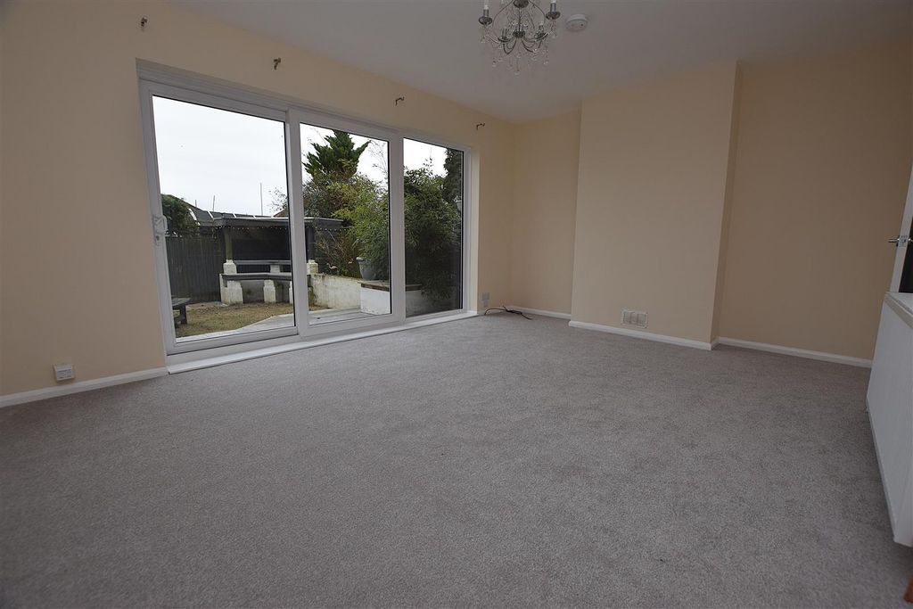 Property photo 2 of 12 Dsc_0522.Jpg