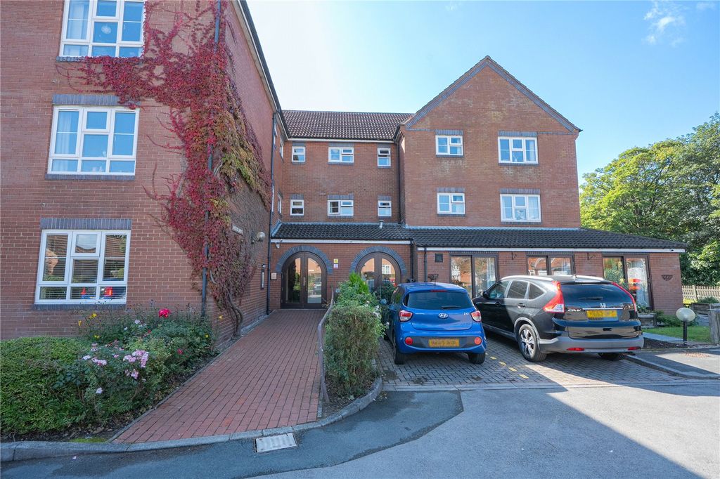 Property photo 1 of 10 Picture No. 02
