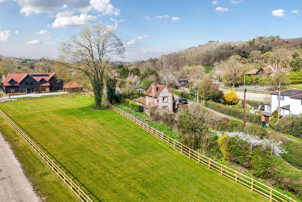 Property photo 2 of 28 1430853-4-69c3E3c...