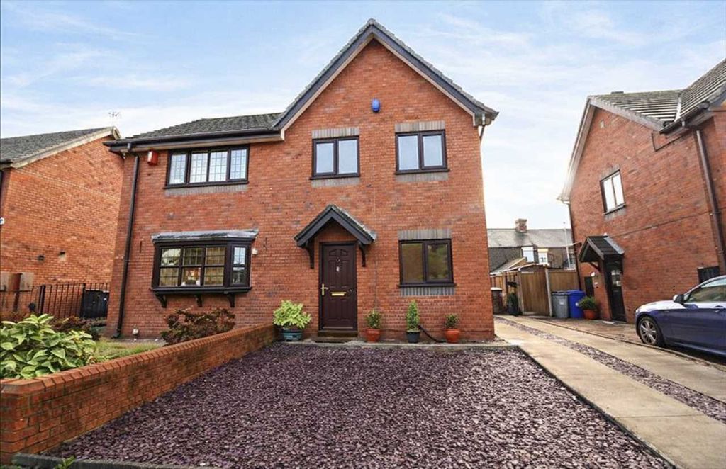 Property photo 1 of 9 Main Picture