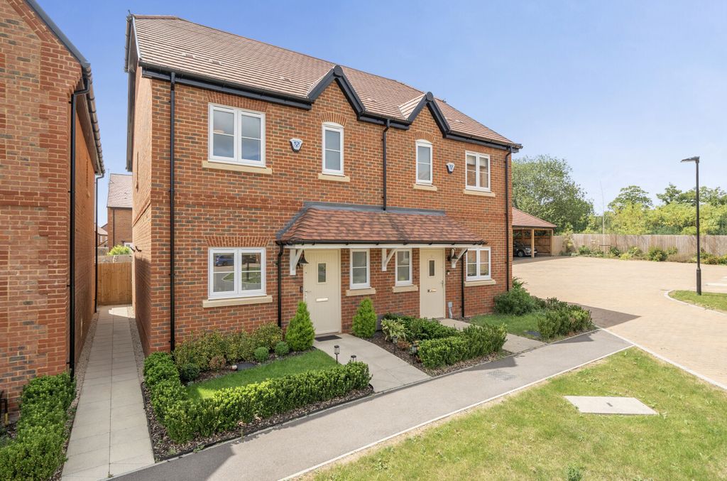 Property photo 1 of 27 1479728-7-6A33E2B...