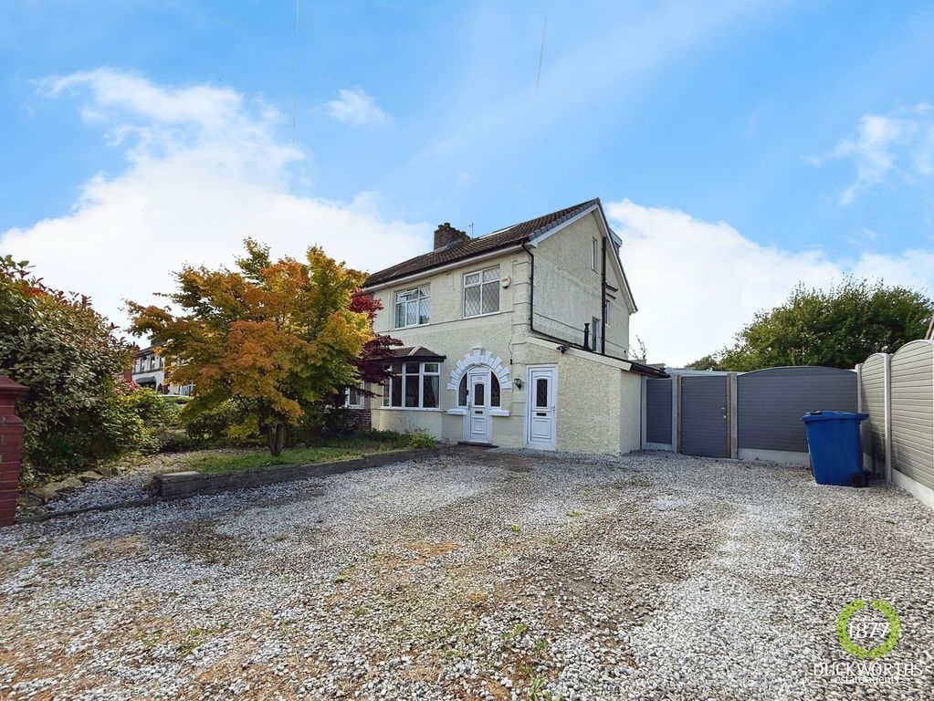 Property photo 1 of 32