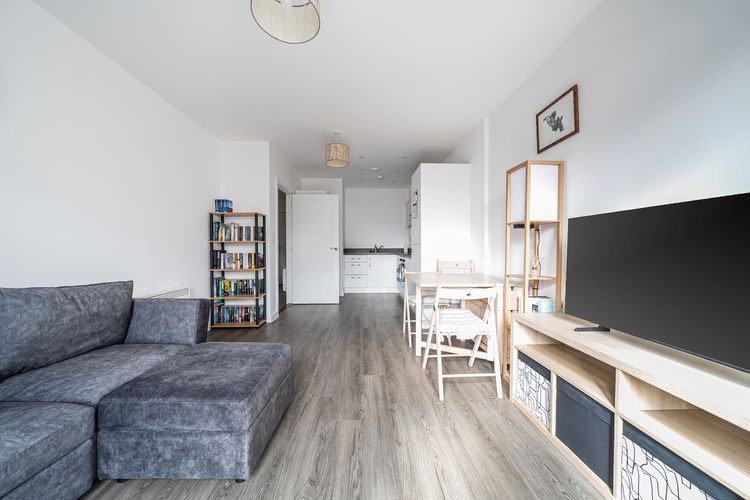 Property photo 3 of 19