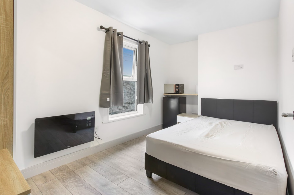 Property photo 2 of 7