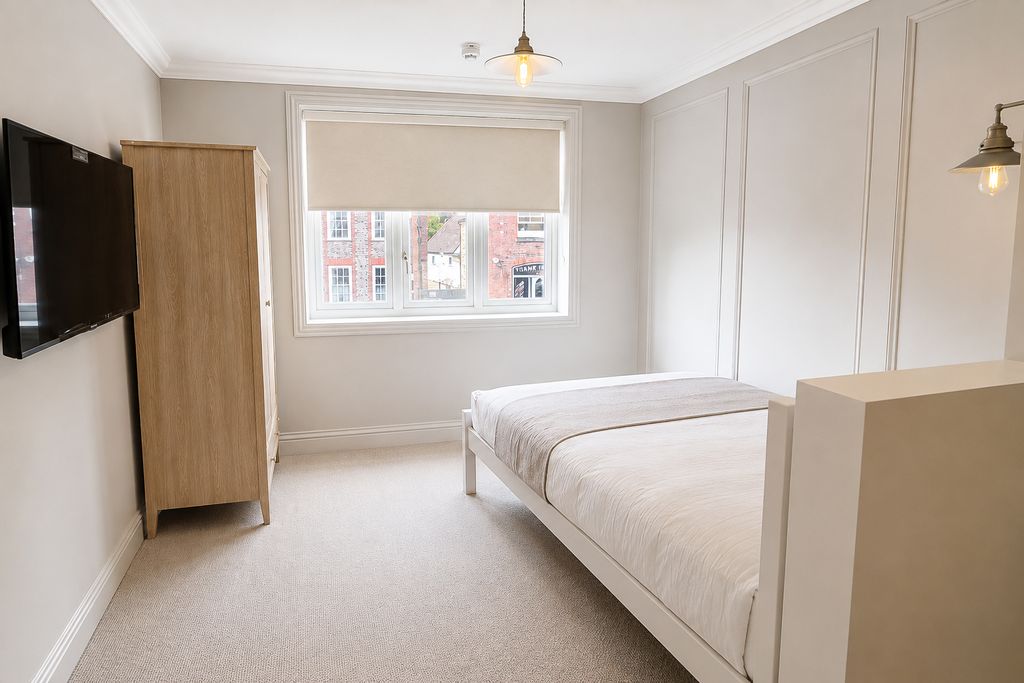 Property photo 2 of 13 2