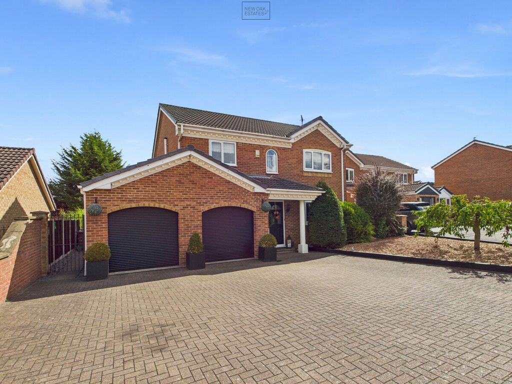 Property photo 2 of 33