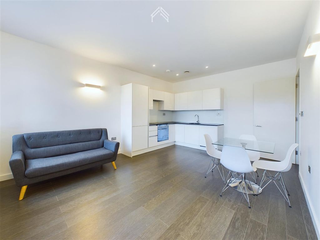 Property photo 1 of 7 Cam02700G0-Pr0115-Still025.Jpg