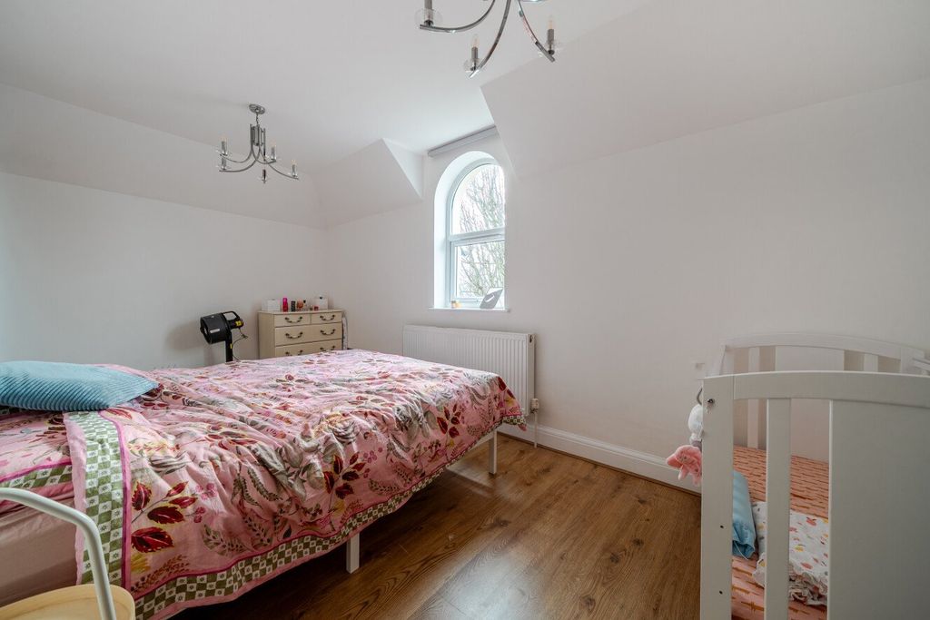 Property photo 3 of 11 Picture No. 22