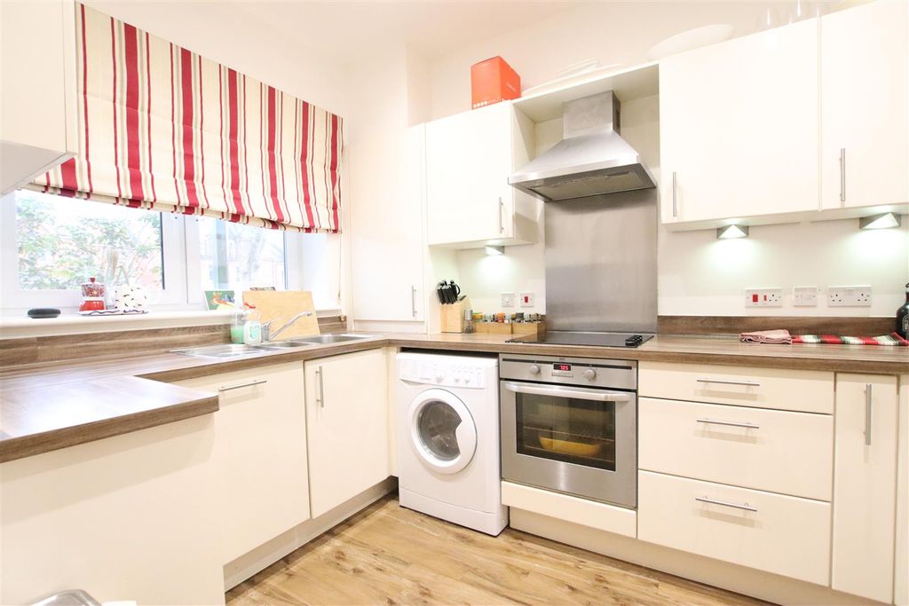 Property photo 2 of 17 Img_6908.Jpg