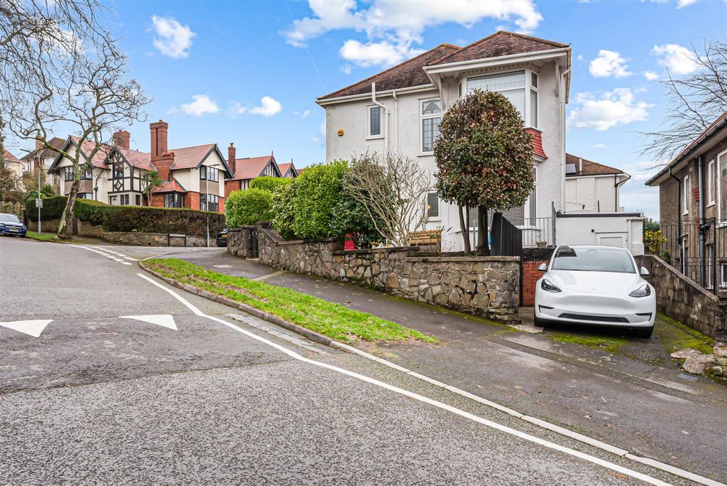 Property photo 1 of 26 External