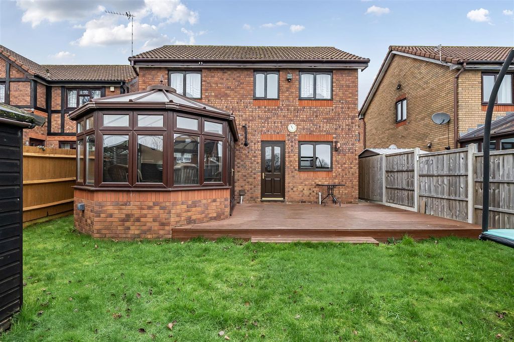 Property photo 3 of 19 Rear Garden