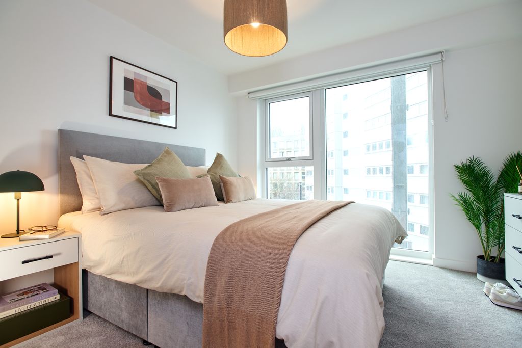 Property photo 3 of 21