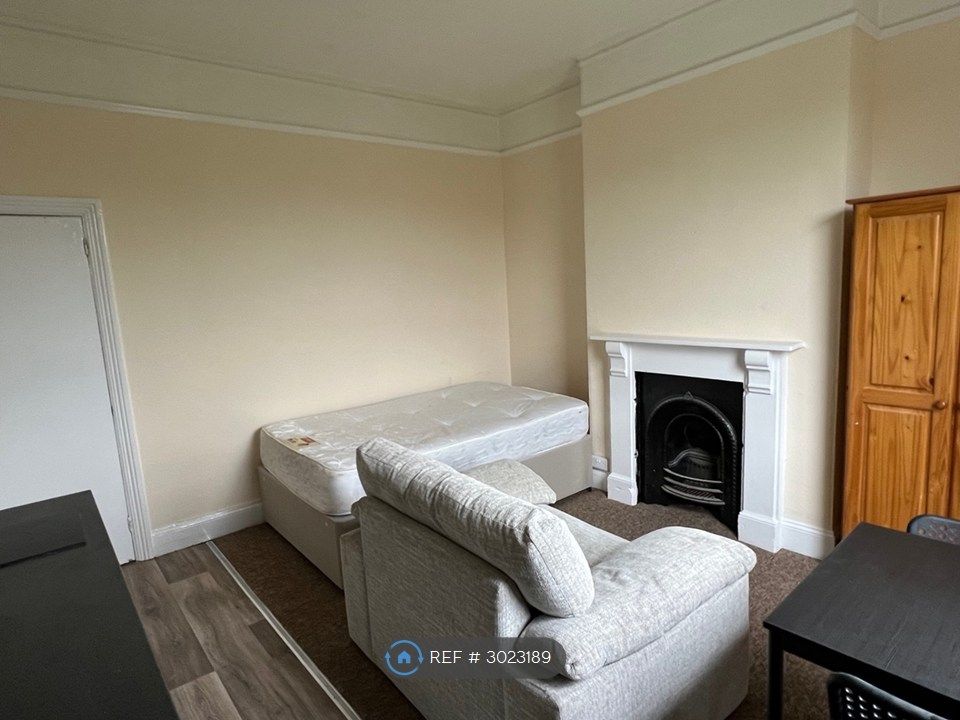 Property photo 2 of 4