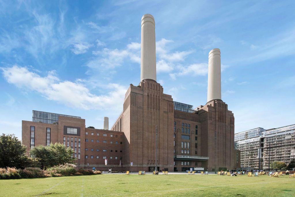 Property photo 1 of 1