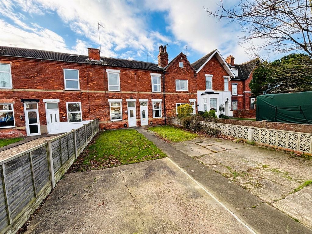 Property photo 1 of 15 Front