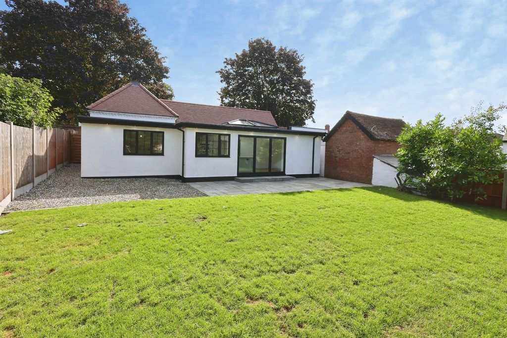 Property photo 2 of 24
