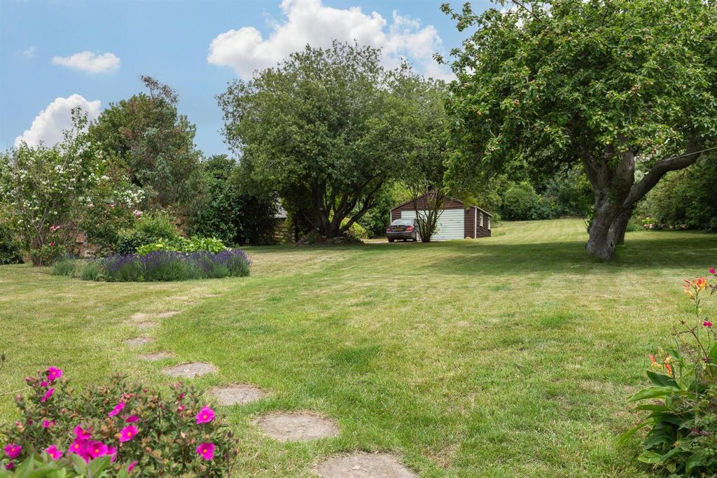 Property photo 3 of 29 9O2A1016-Hdr.Jpg