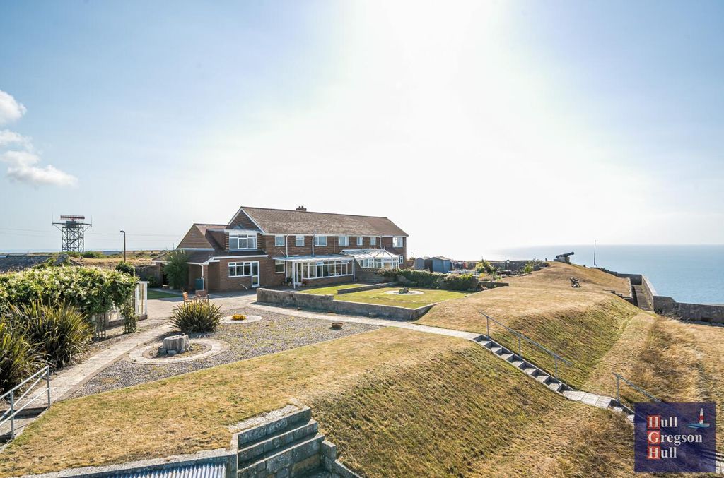 Property photo 1 of 27 5F1Ea484-F45c-489F-8F07-043Dd30Aca8B.Jpg