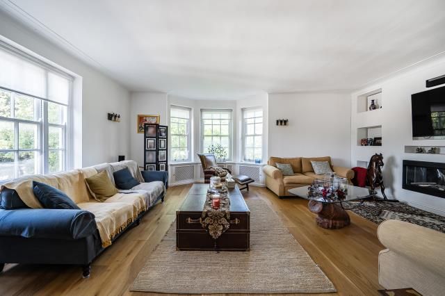 Property photo 1 of 18 Reception Room