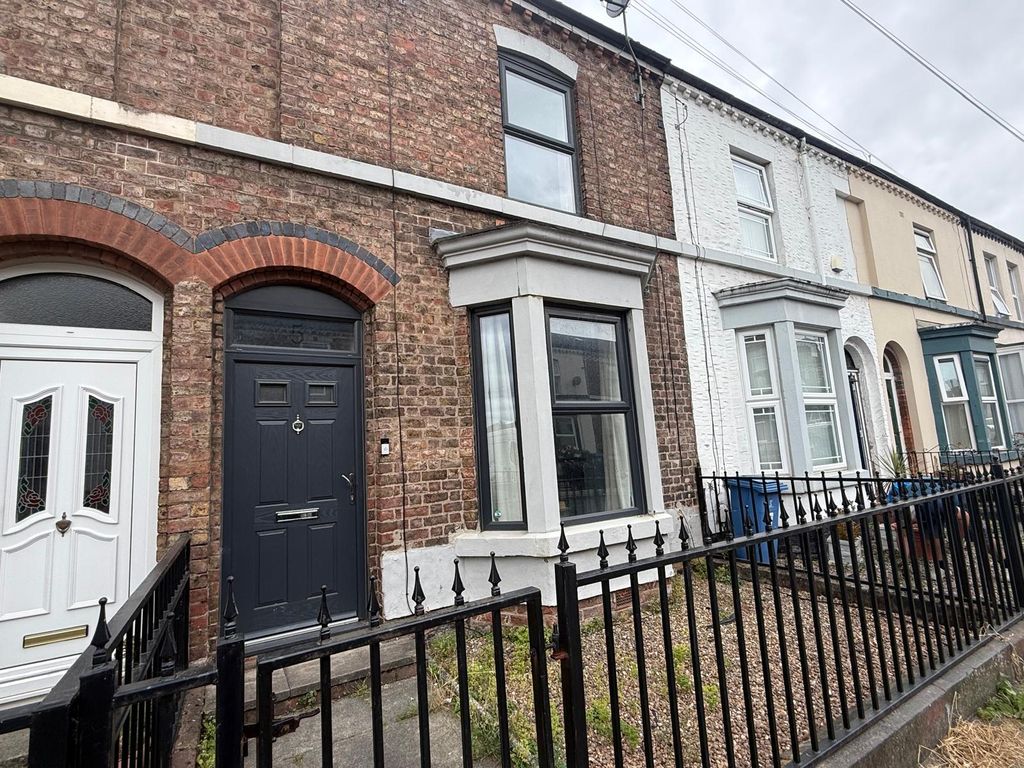 Property photo 1 of 8