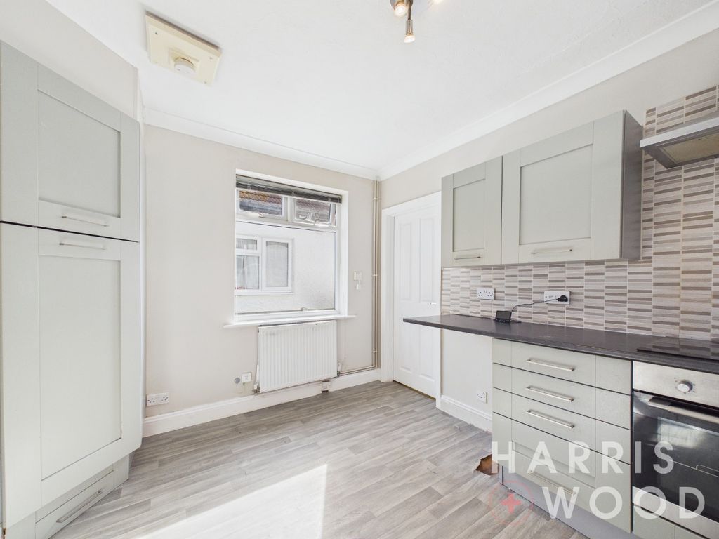 Property photo 3 of 13 5066433