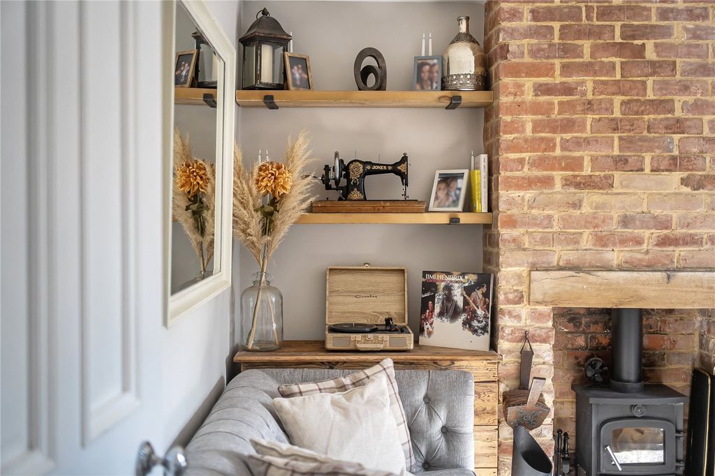 Property photo 3 of 25 Picture No. 03