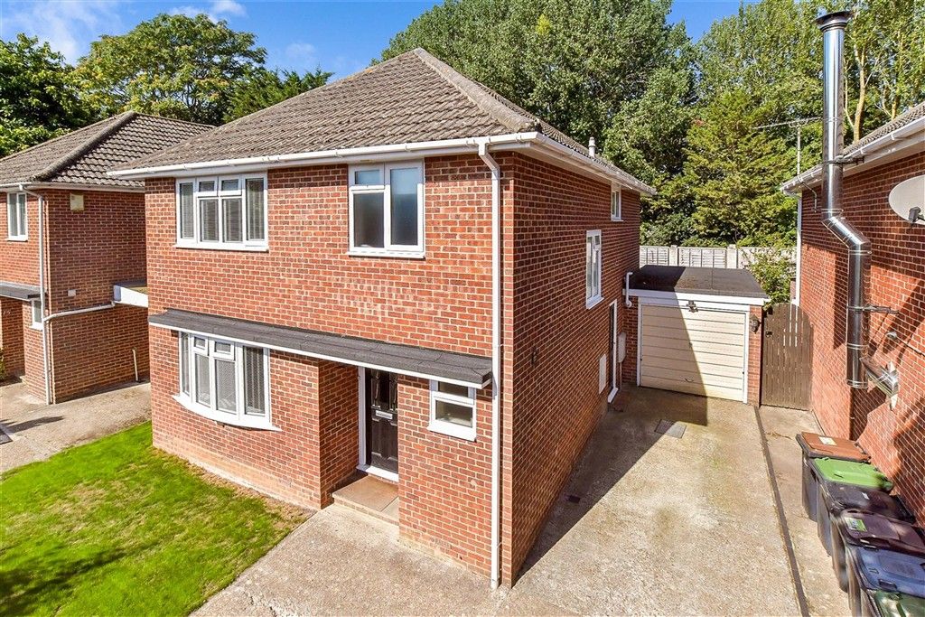 Property photo 3 of 13 External (Web)