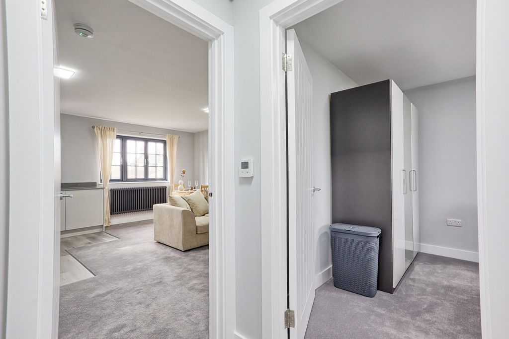 Additional image 4 of 1 bed flat for saleCoxs Yard, Braintree CM7
