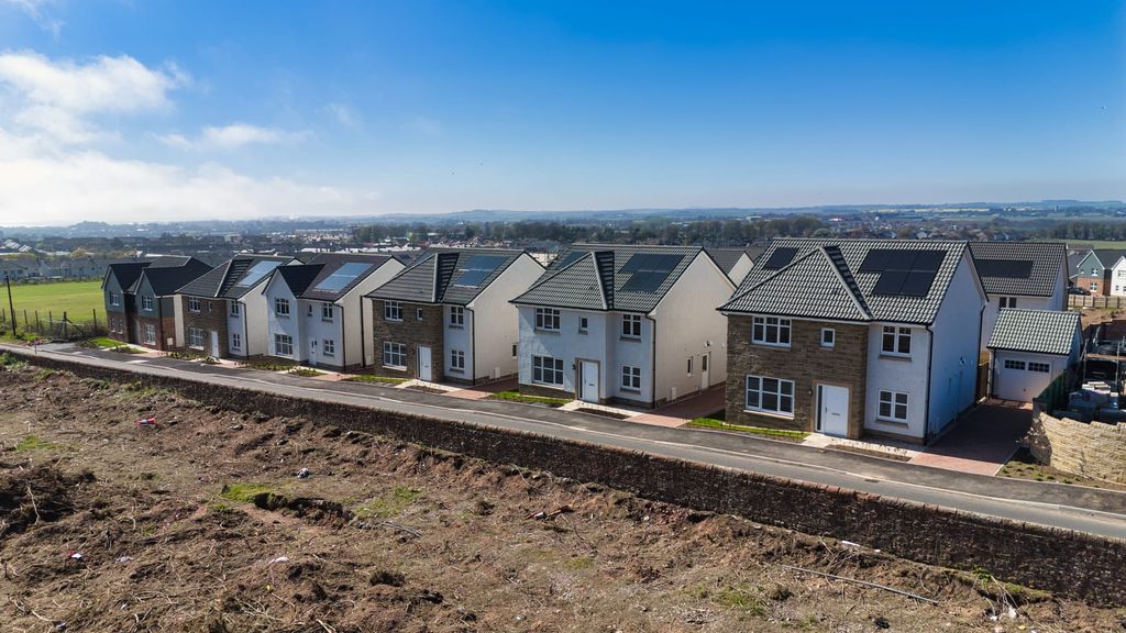 Property photo 3 of 4