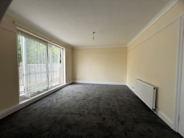 Property photo 3 of 11 10