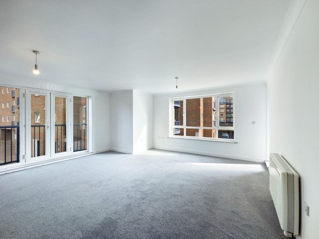 Property photo 2 of 11 4962574