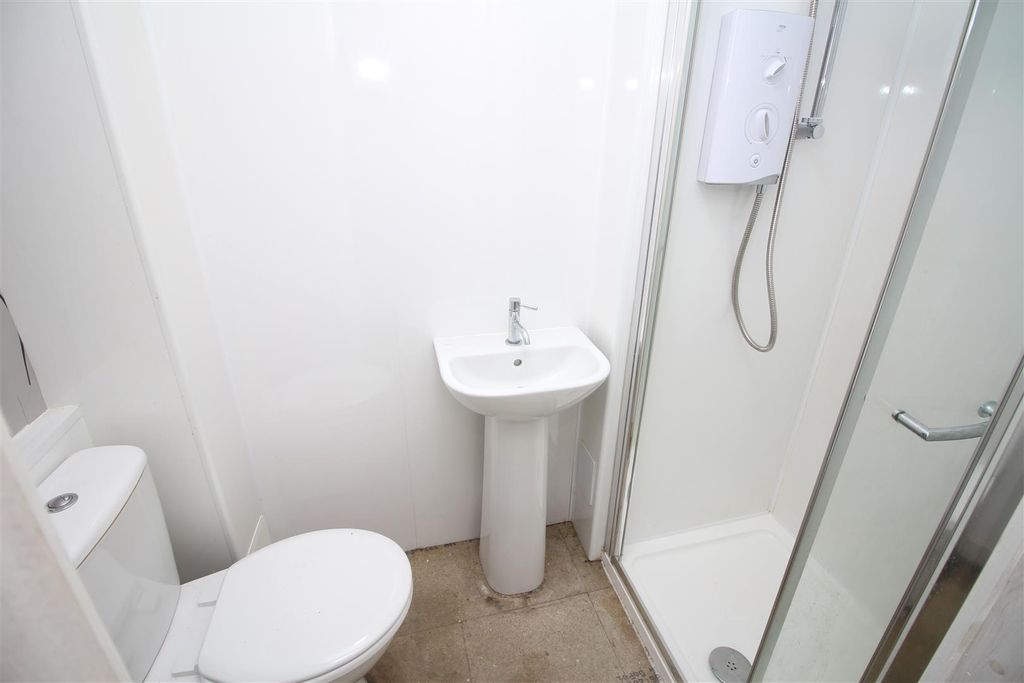 1 bed flat for saleTippet Knowes Park, Winchburgh EH52 photo 4