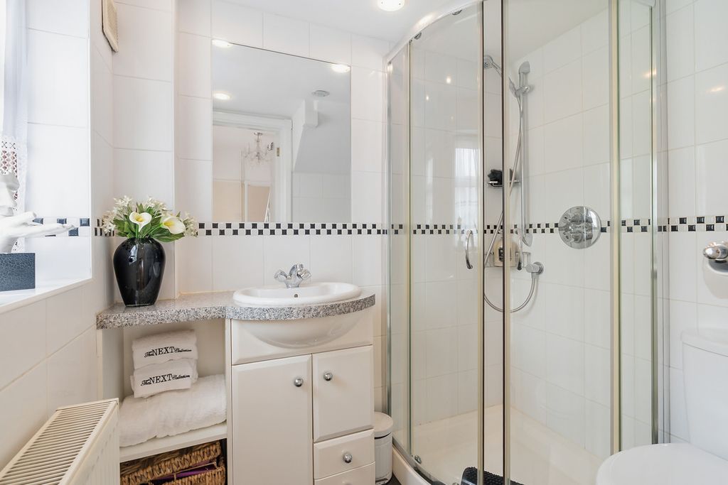 Additional image 19 of 4 bed semi-detached house for saleRaleigh Way, Feltham TW13