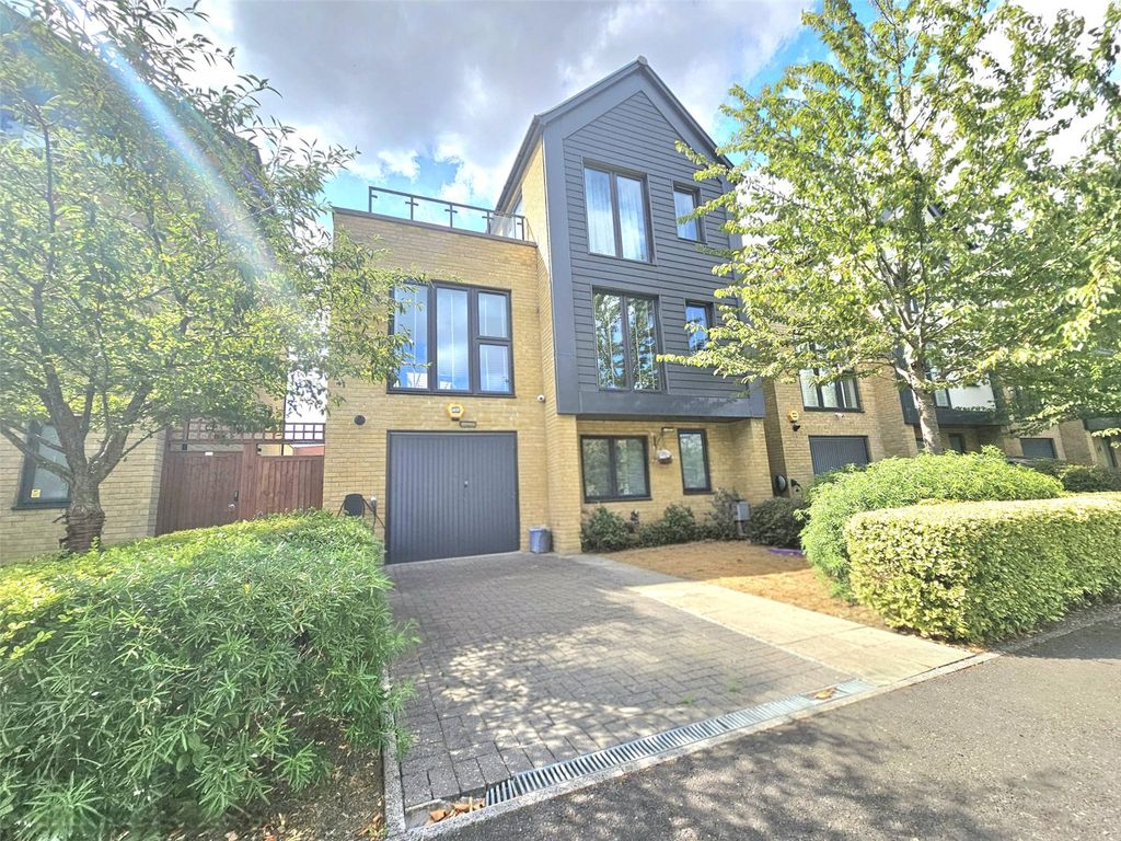 Property photo 1 of 22 Picture No. 03