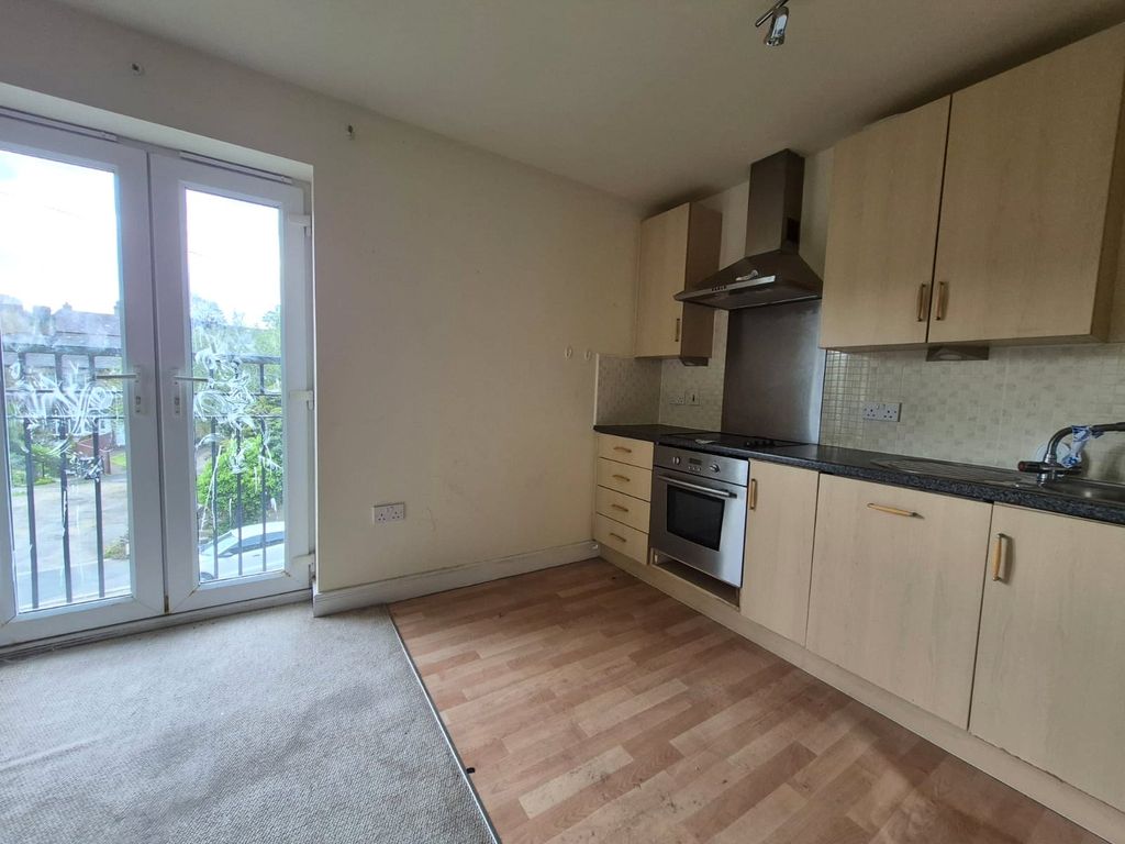 Property photo 2 of 8 Picture No. 09