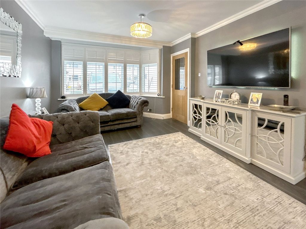 Property photo 3 of 28 Picture No. 17